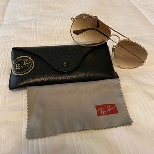 Ray Ban Aviator Gradient Sunglasses